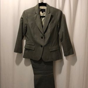 Gray pant suit
